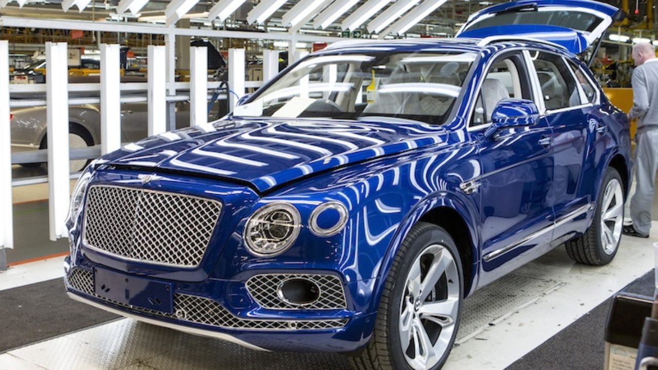 Besuch Bentley Werk Crewe Mit Bentayga Produktion Autogefuhl