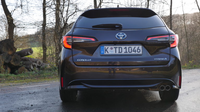 Toyota corolla touring 2020